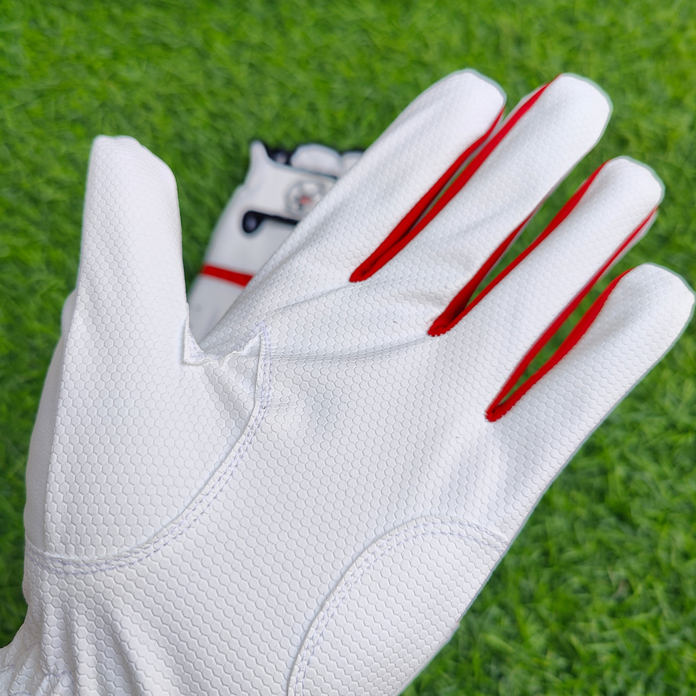Kwesports pro leather tennis batting gloves - Red color