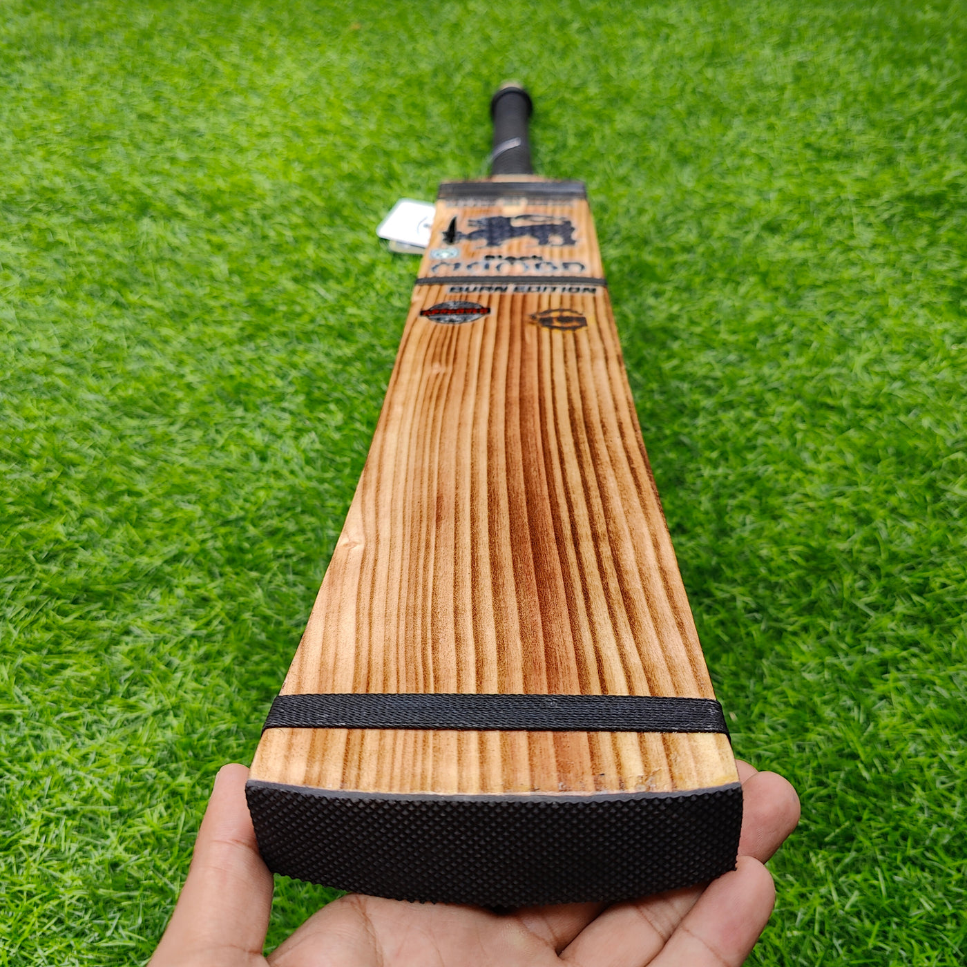 Black Mamba 2.0 Burn Edition - Hard Tennis Bat